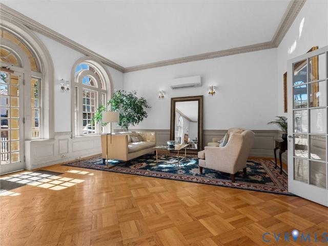 Condo for sale in West End, Richmond