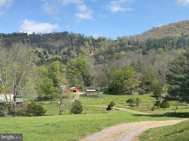 House for sale in Franklin, West Virginia