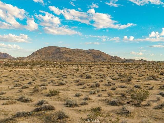 Land for sale in Landers, California