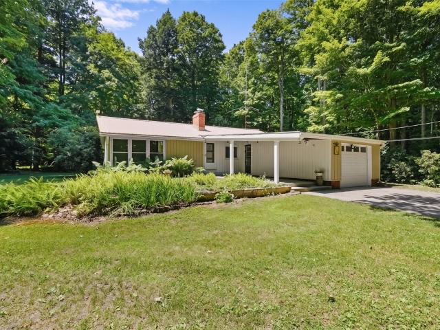 House for sale in East Springfield, Pennsylvania