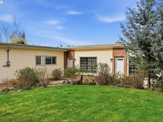 House for sale in Oregonia