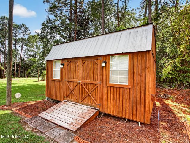 House for sale in Diamondhead, Mississippi