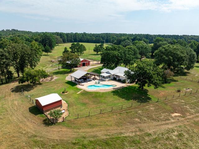 Ranch for sale in Palestine, Texas