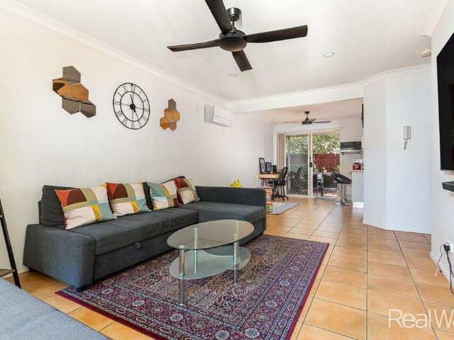 Townhouse for rent in Toombul, Queensland