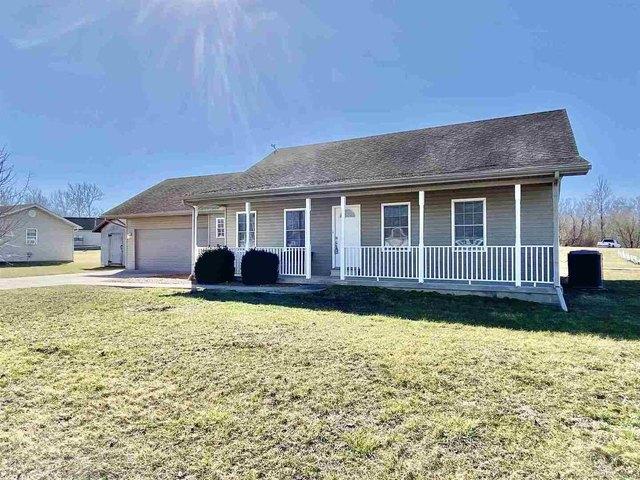 House for sale in Carterville, Williamson County