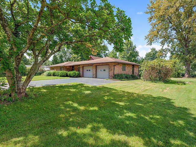 House for sale in Indiana