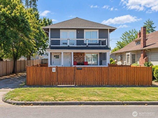 House for sale in South Tacoma, Tacoma