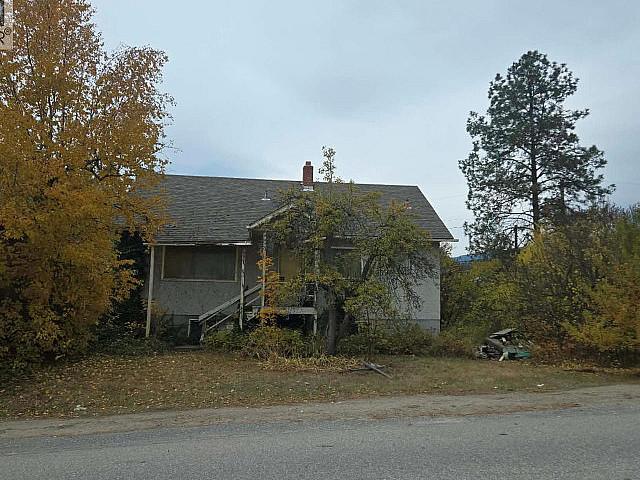 House for sale in Castlegar, British Columbia