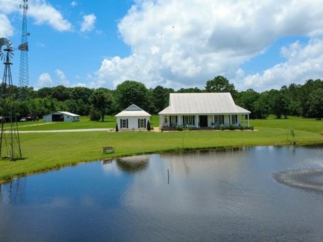 House for sale in Cecil, Alabama