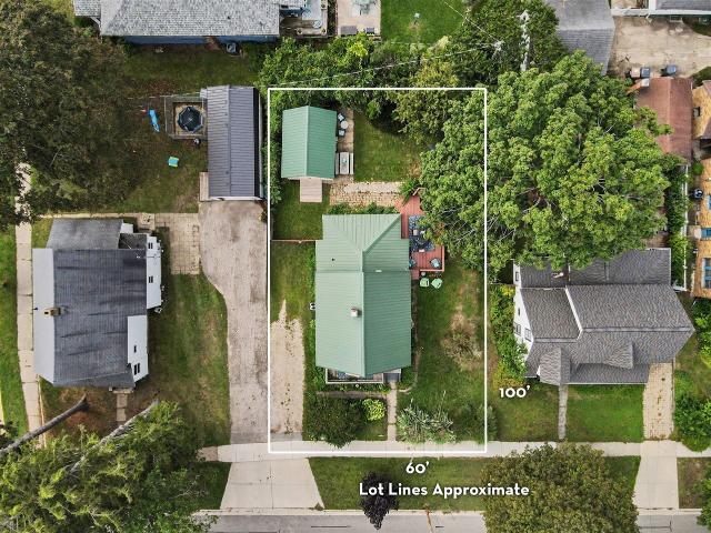 House for sale in Indian Grove, South Haven