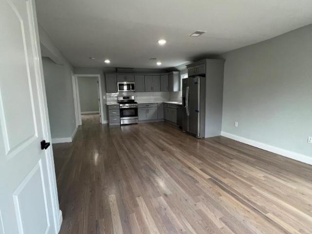 Property for rent in Elizabeth, New Jersey