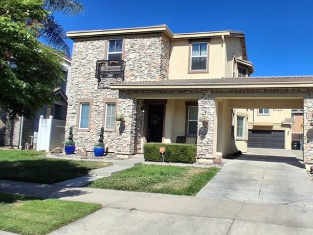 House for sale in Oakdale, California