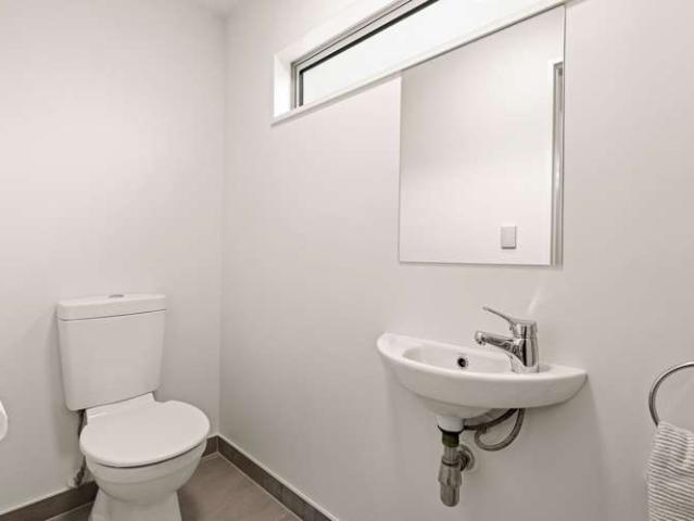 House for sale in Saint Albans, Canterbury