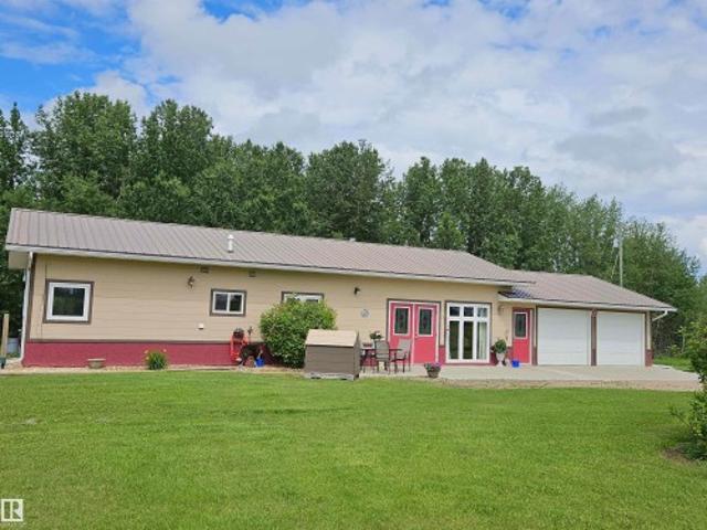 House for sale in Alberta