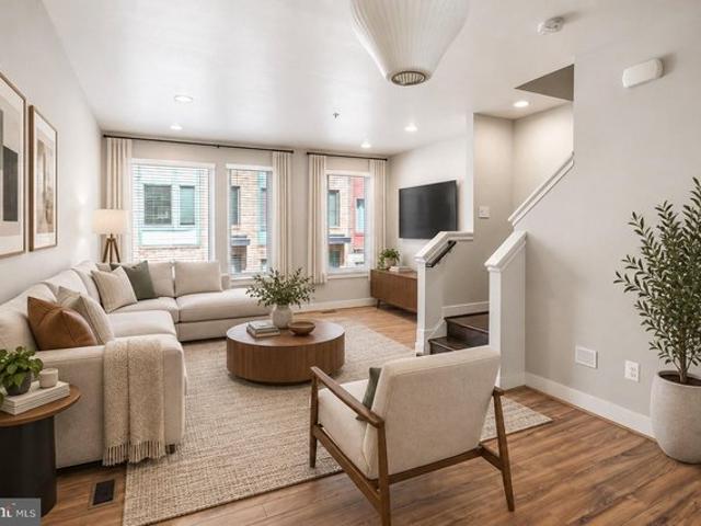 Townhouse for sale in Hyattsville, Prince George's County