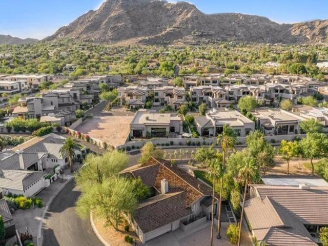 Property for sale in Paradise Valley, Arizona