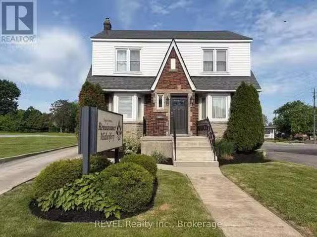 House for sale in Niagara, Ontario