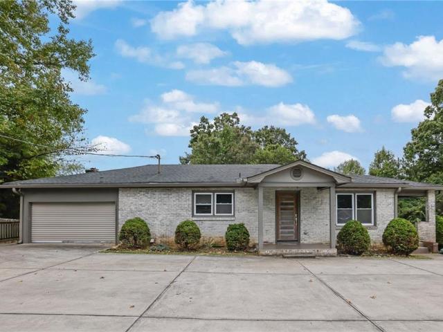 House for sale in Logan Meadow, Acworth