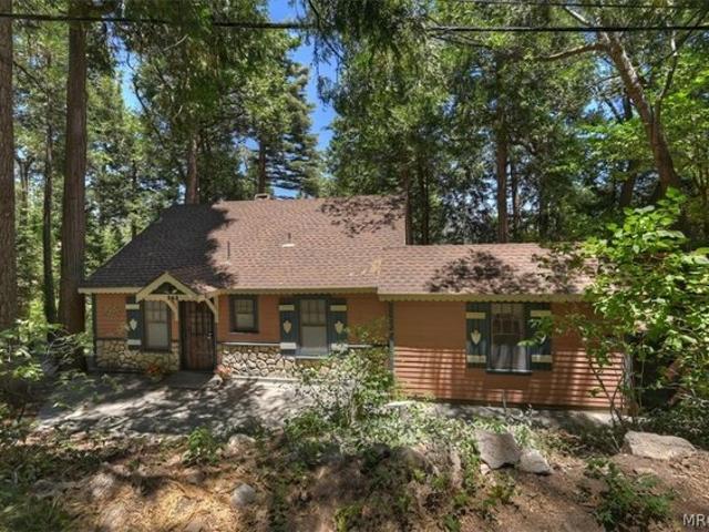 House for sale in Cedar Glen, California