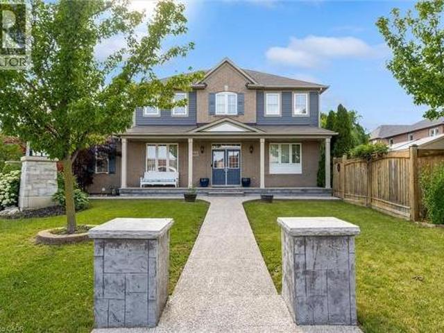 House for sale in Ancaster, Ontario