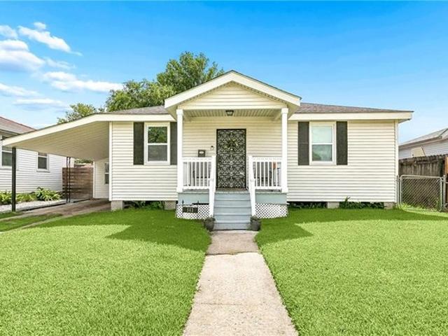 House for sale in Canoga Park, California