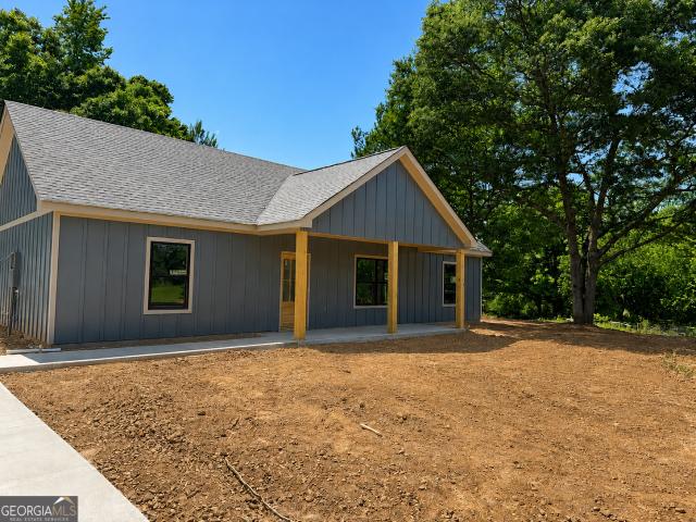 House for sale in Carnesville, Georgia