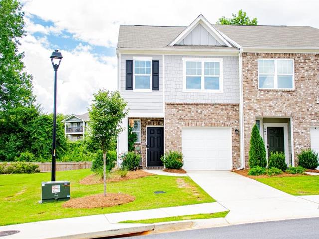 Townhouse for sale in Palmetto, Georgia