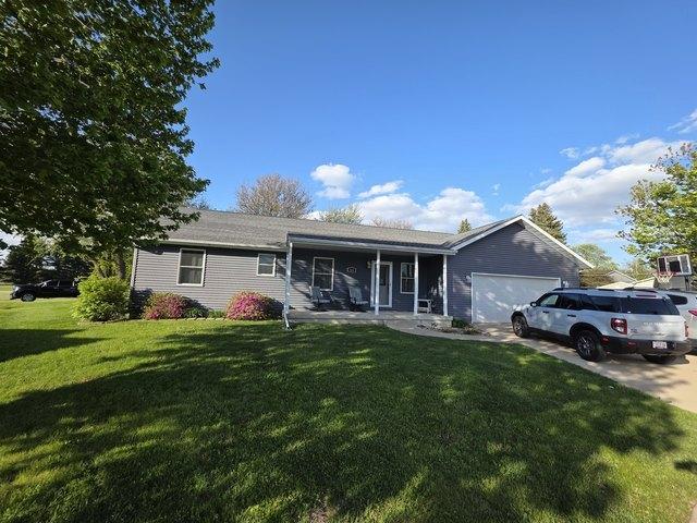 House for sale in Dixon, Illinois