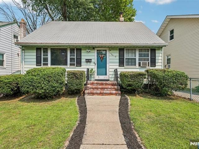 House for sale in Hillside, New Jersey