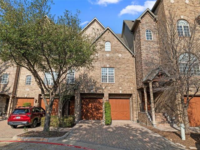 Townhouse for sale in Irving, Texas