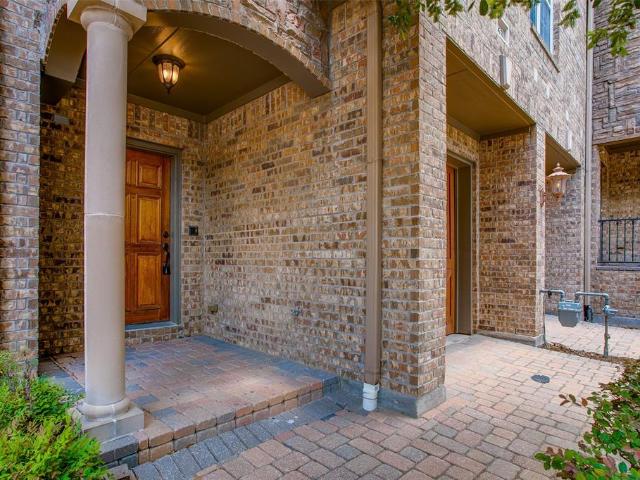 Townhouse for sale in Irving