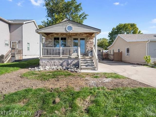 House for sale in Frenchtown, Ishpeming