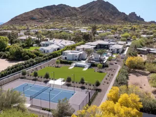 House for sale in Paradise Valley House for sale in Paradise Valley