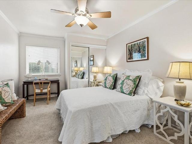 Townhouse for sale in Benbrook, Texas