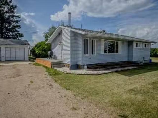 House for sale in Alberta