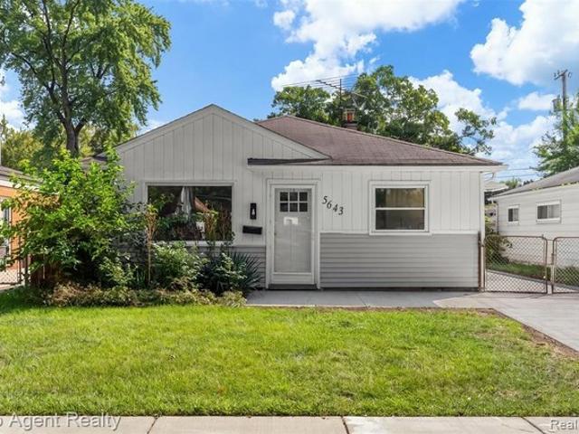 House for sale in Dearborn Heights, Michigan