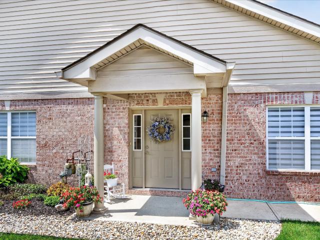 Condo for sale in Plainfield, Indiana