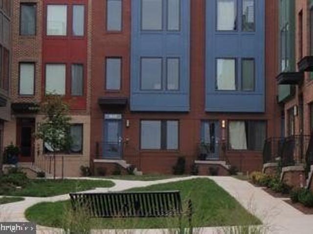 Townhouse for sale in Hyattsville, Maryland