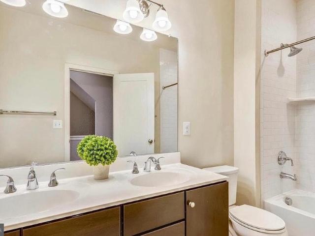 Townhouse for sale in Hyattsville, Maryland