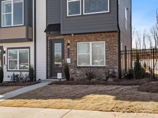 Condo for sale in Charlotte