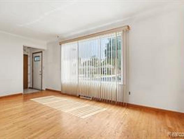 House for sale in Dearborn Heights, Michigan