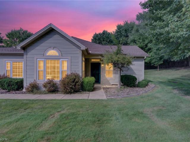 Condo for sale in Struthers, Ohio