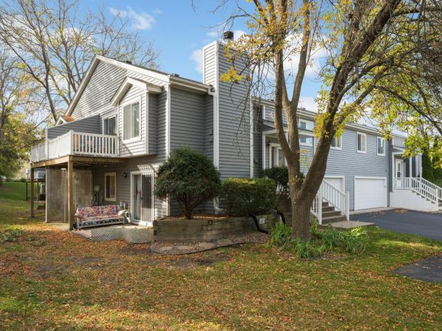 Townhouse for sale in Minnetonka, Hennepin County