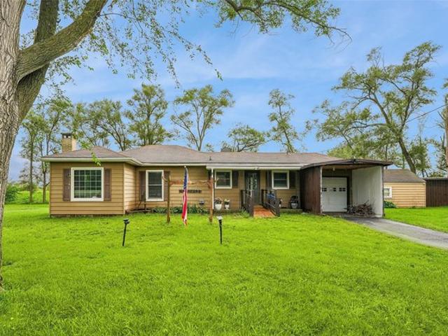 House for sale in Carlisle, Iowa