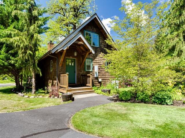Condo for sale in Oregonia