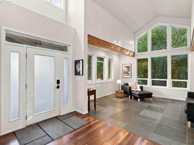 House for sale in Linwood, Milwaukie