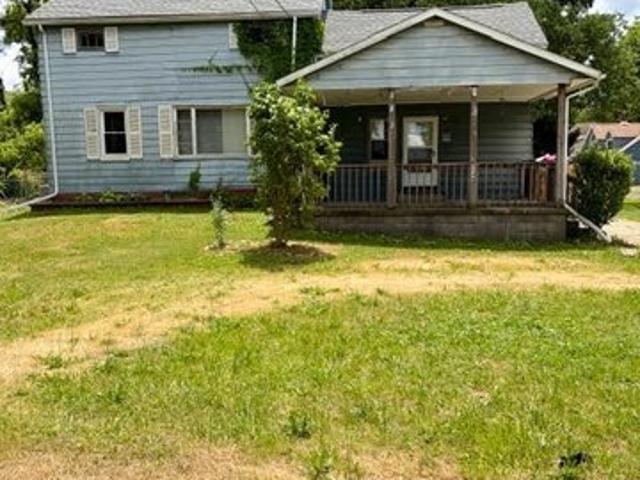 House for sale in Leavittsburg, Ohio