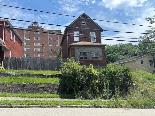 House for sale in Clairton, Pennsylvania