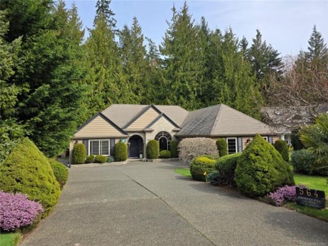 House for sale in Qualicum Beach, British Columbia