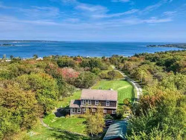 House for sale in Lower Rose Bay, Lunenburg County